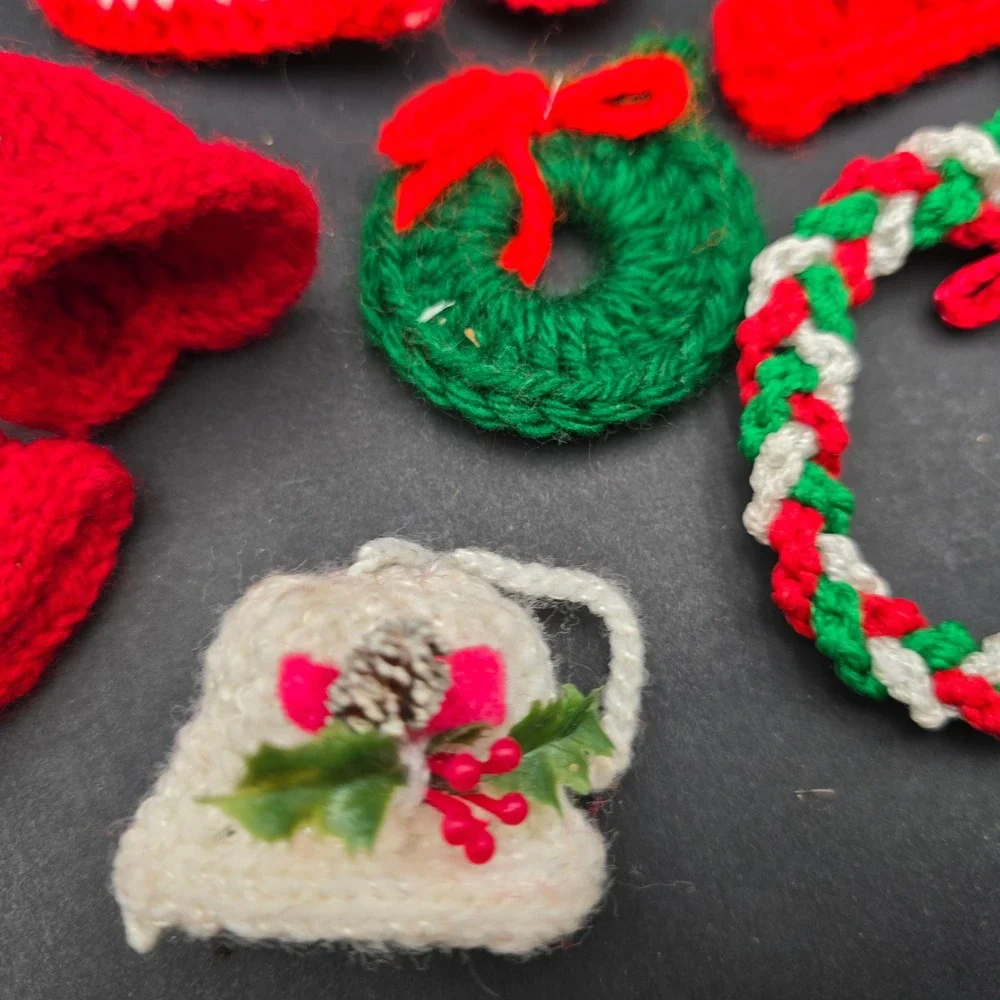Vintage Handmade Crochet Plastic Canvas Christmas Ornament Lot 10pc Stocking